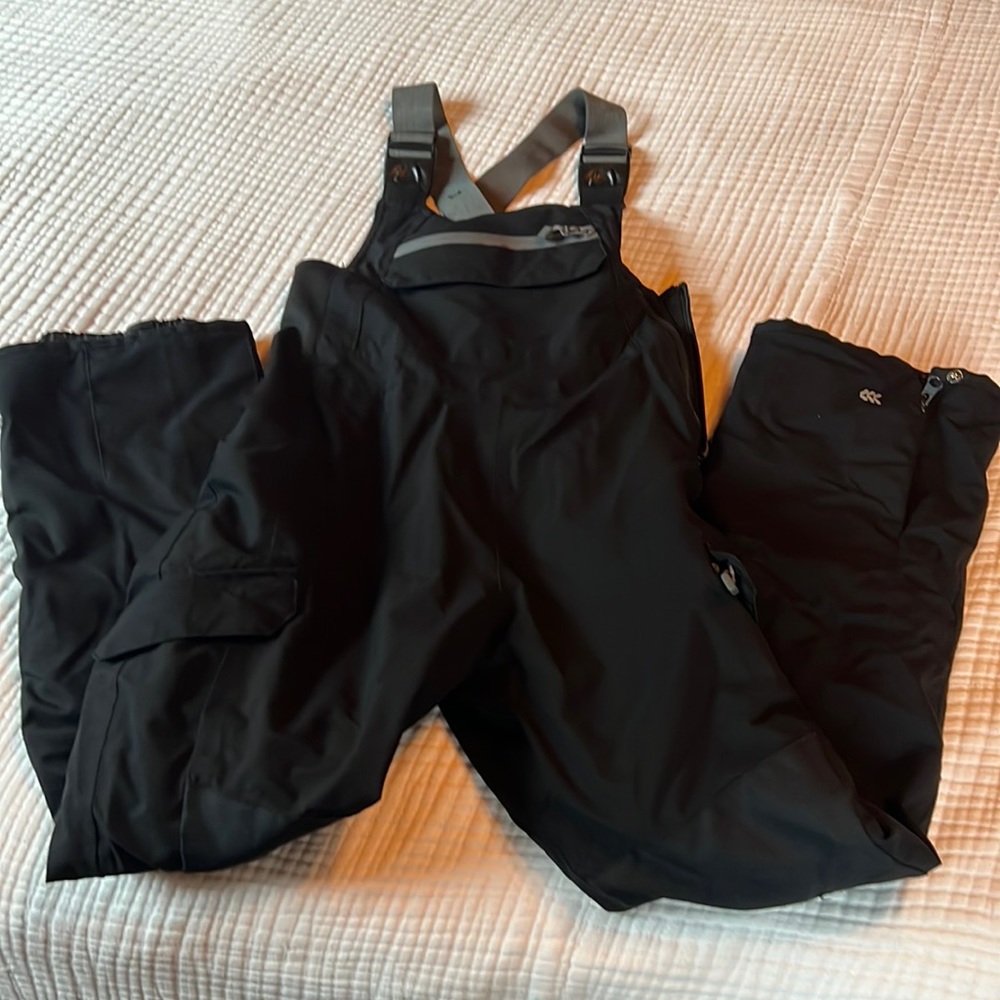 Boys snowpants, great condition!